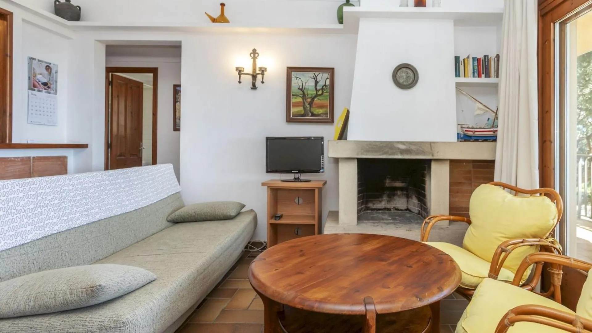 Apartment Melis II By Interhome Pals