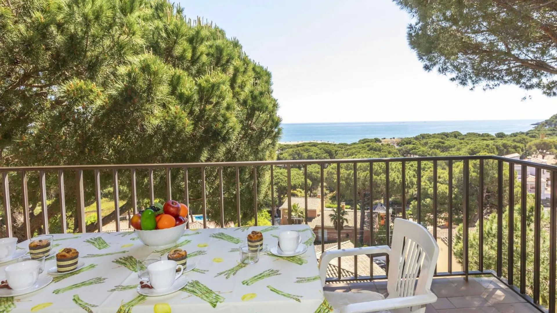 Apartment Melis II By Interhome Pals Spanien